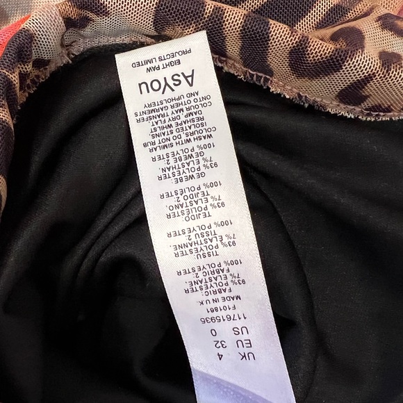 exposed seam floral leopard set 🌸🐆 - Picture 3 of 4